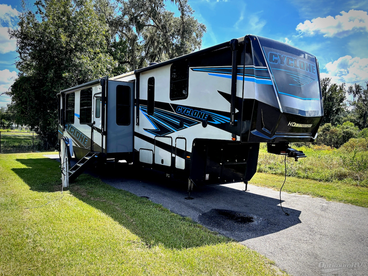 Heartland Cyclone 4014C