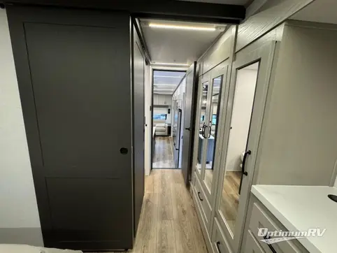 2025 Palomino Columbus 380RL RV Photo 4