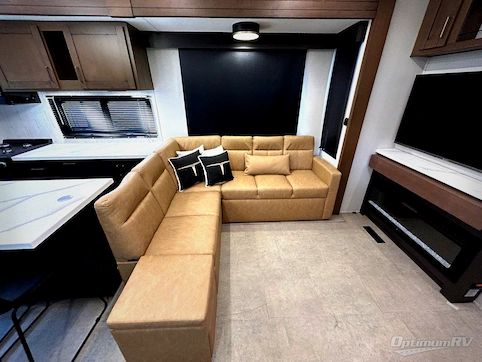 2025 Heartland Bighorn 391MFB RV Photo 4