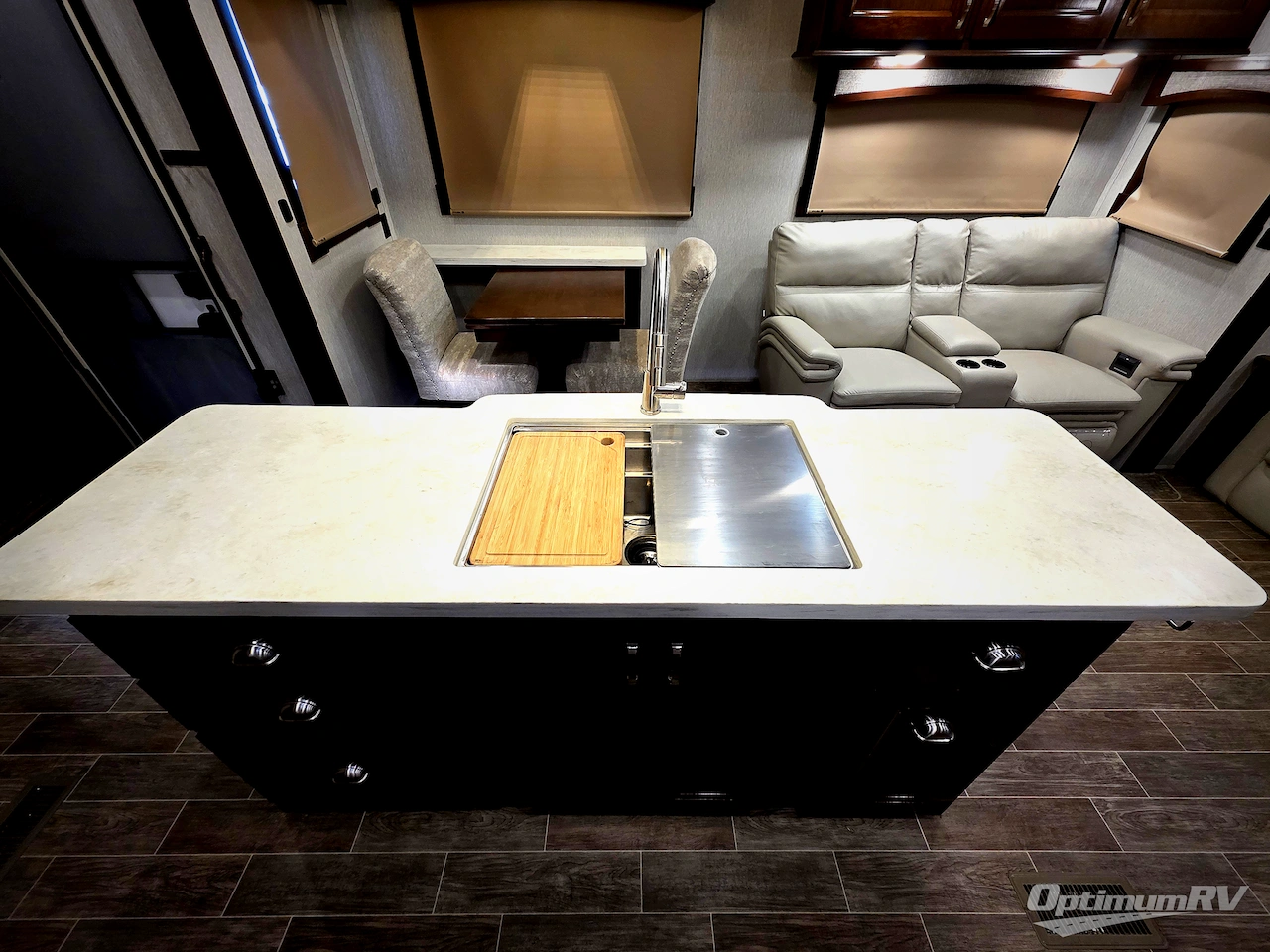 2019 Redwood Redwood 3901MB Photo 10