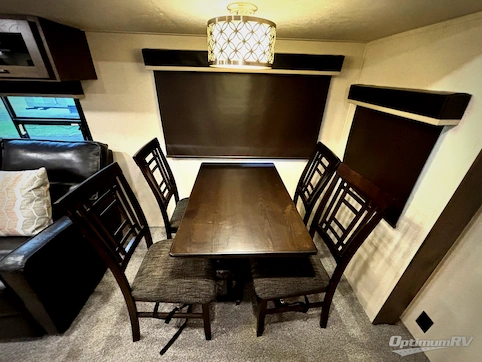 2018 Forest River Salem Hemisphere Lite 272RL RV Photo 4