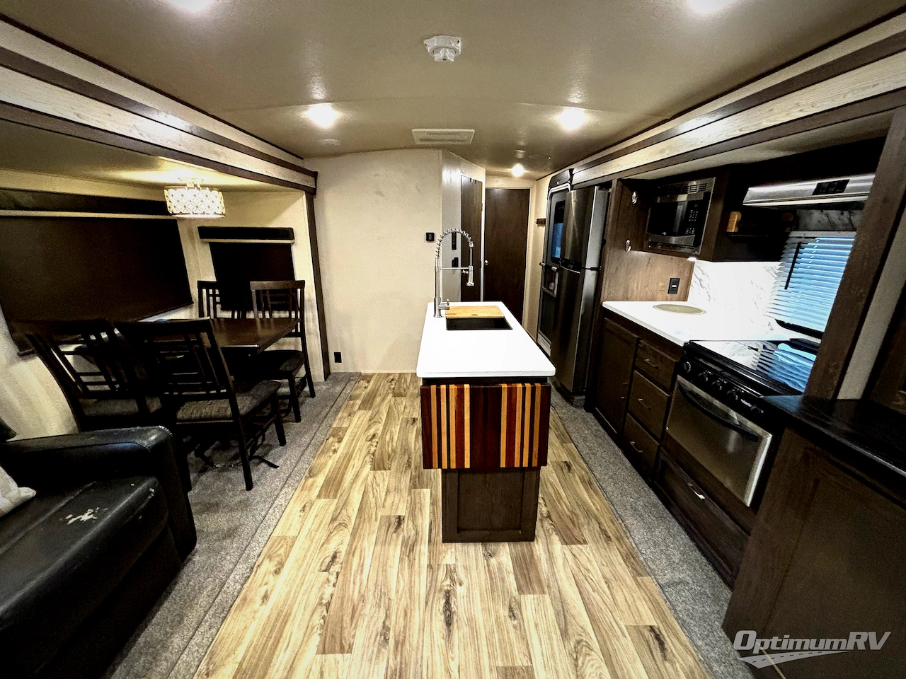 2018 Forest River Salem Hemisphere Lite 272RL Photo 5