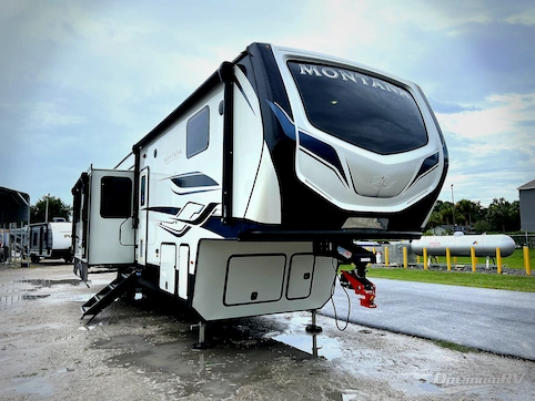 Used 2023 Keystone Montana High Country 351BH Featured Photo