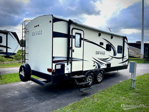 2016 Dutchmen Denali Lite 2371RB RV Photo 2