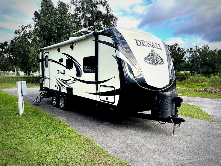 2016 Dutchmen Denali Lite 2371RB RV Photo 1
