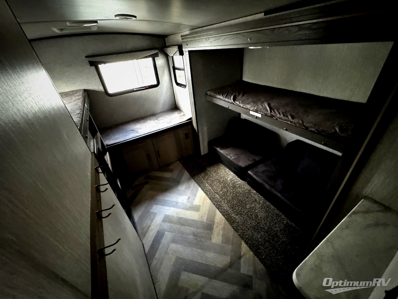 2021 Cruiser Twilight Signature TWS 3300 Photo 11