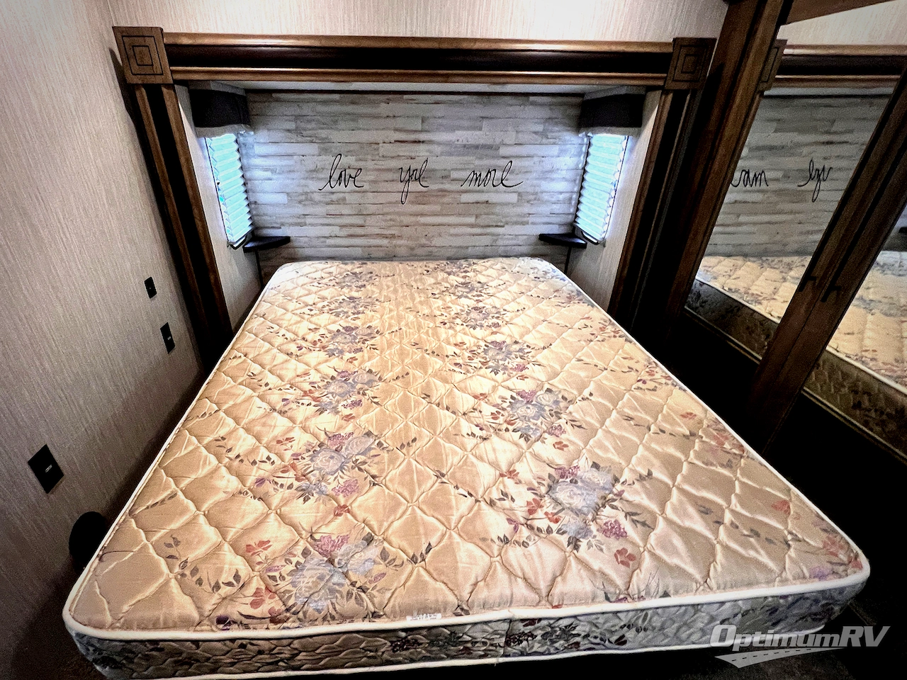 2020 Forest River Sabre 38DBQ Photo 59