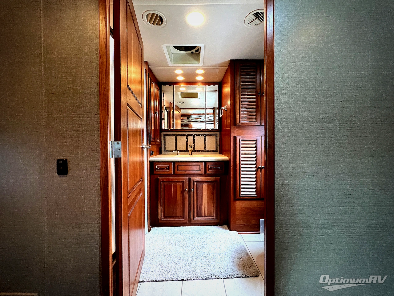 2014 Itasca Ellipse 42QD Photo 20