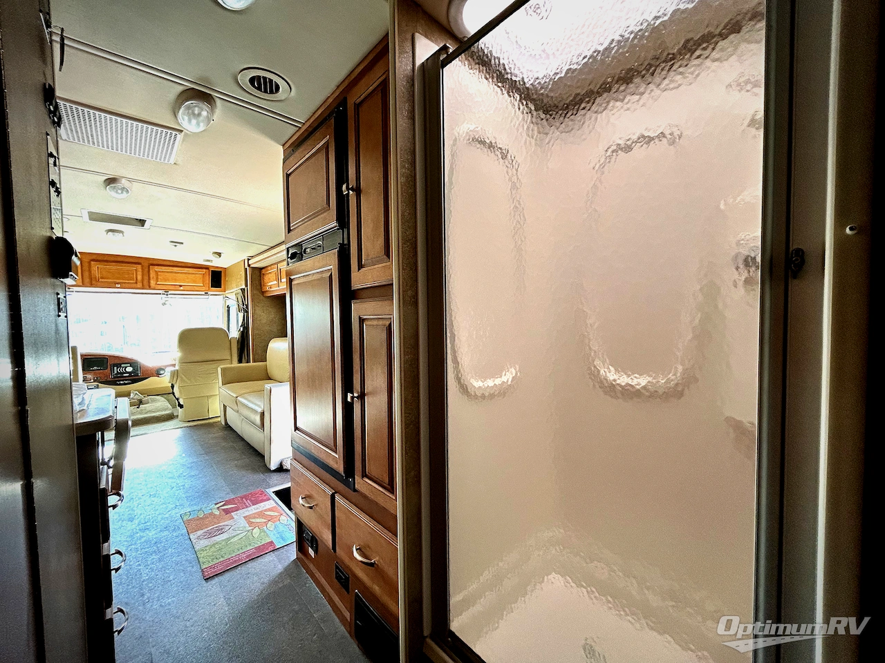 2014 Winnebago Vista 30T Photo 11