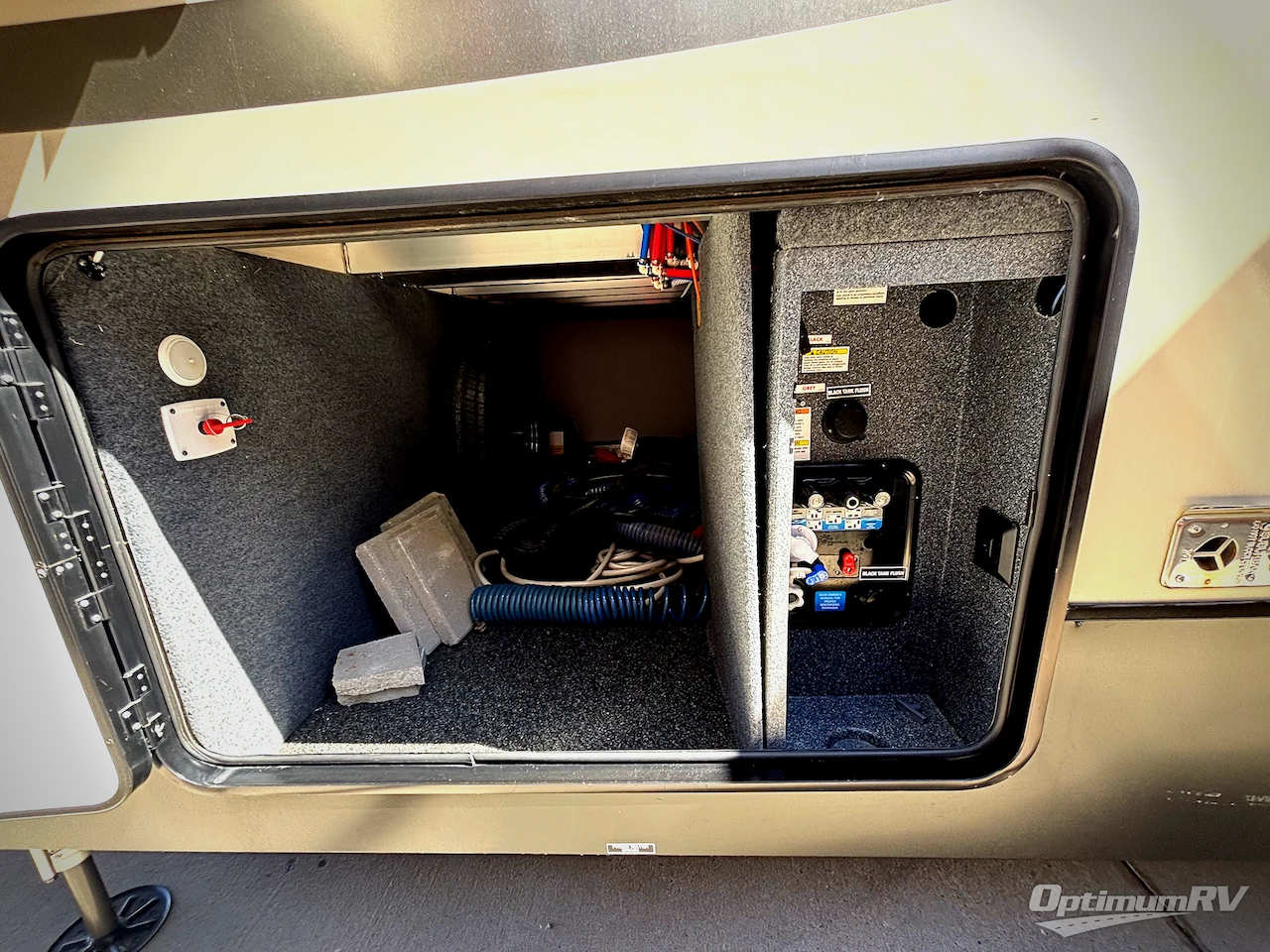 2021 Forest River Sandpiper 383RBLOK Photo 23