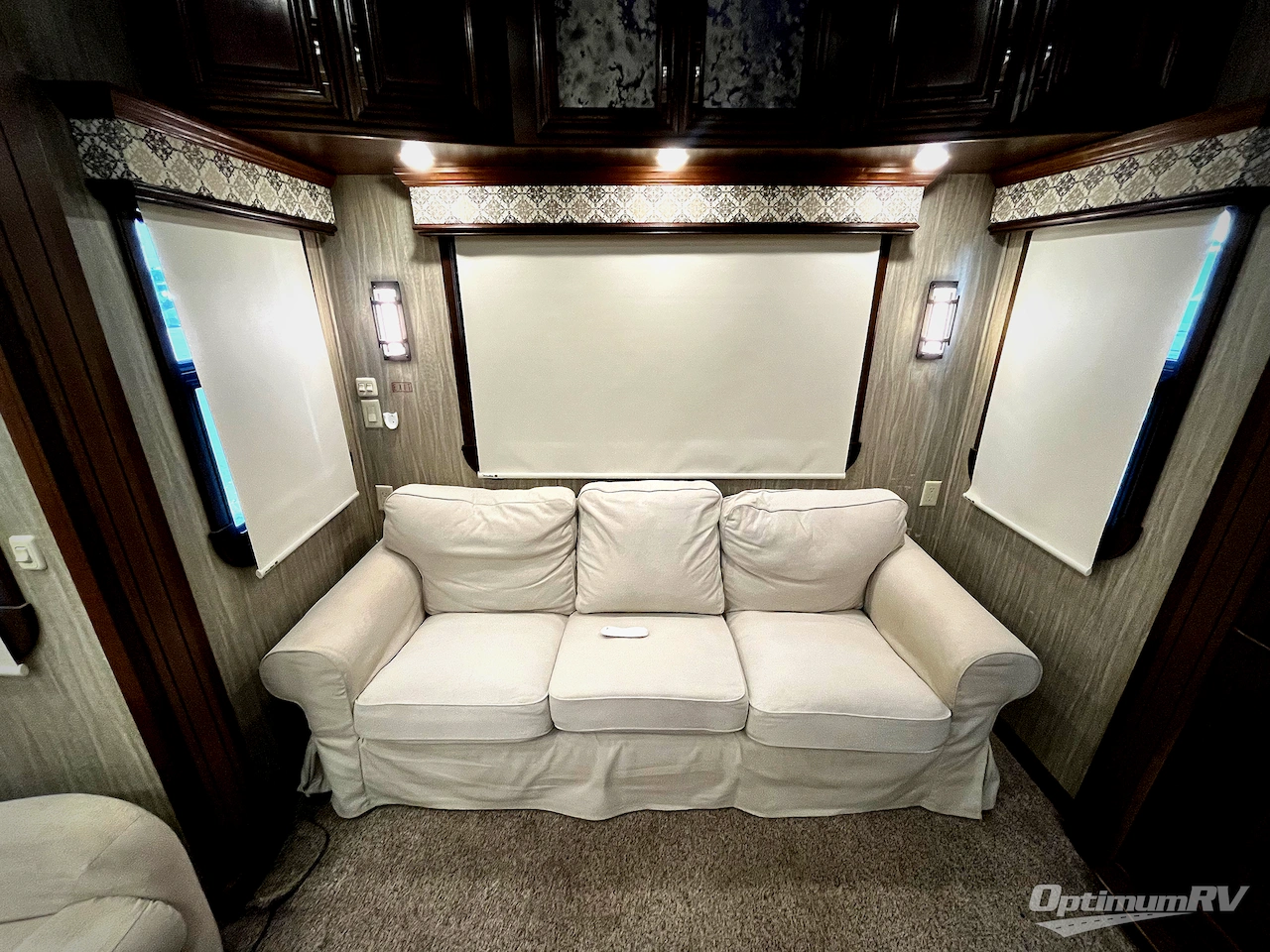 2017 DRV Luxury Suites Mobile Suites Aire MSA 40 Photo 11