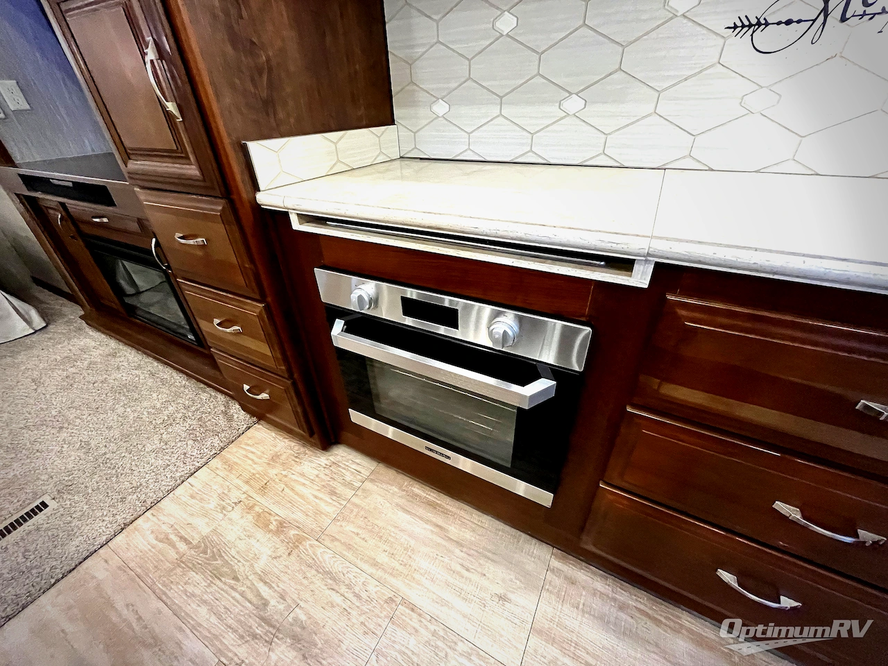 2017 DRV Luxury Suites Mobile Suites Aire MSA 40 Photo 15
