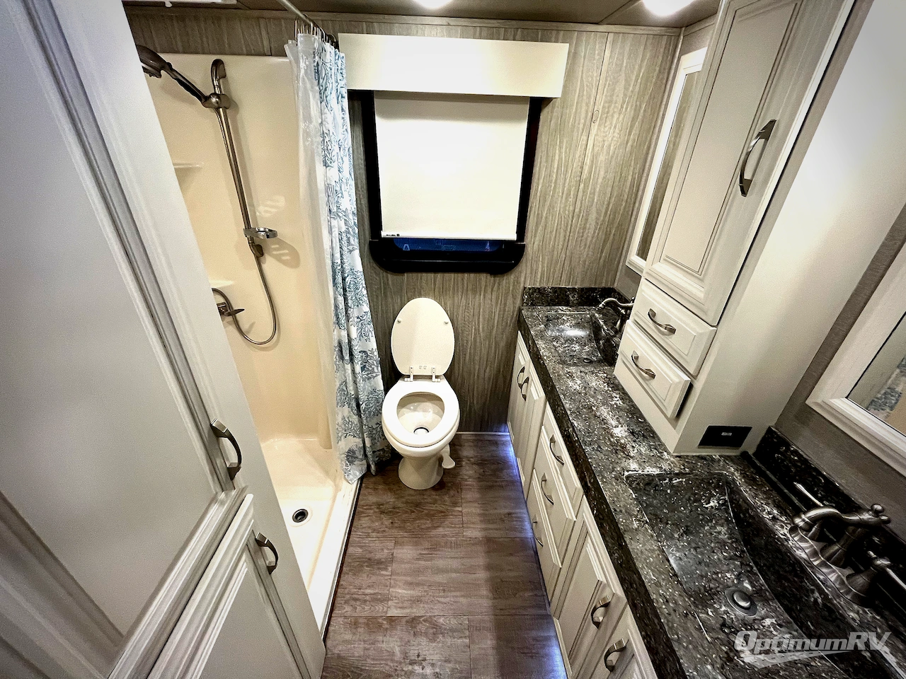 2017 DRV Luxury Suites Mobile Suites Aire MSA 40 Photo 21