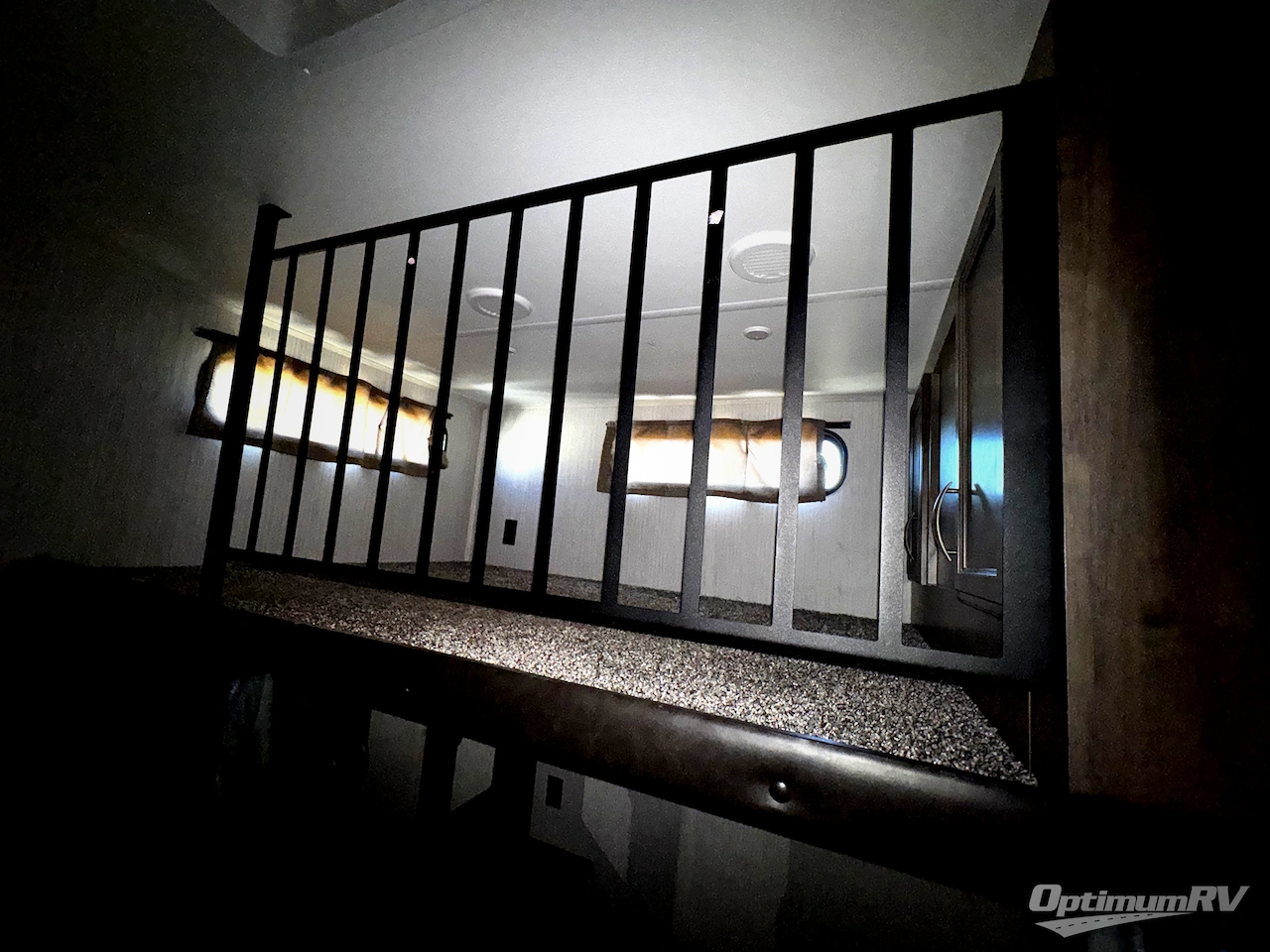 2021 Forest River Sandpiper C-Class 3440BH Photo 8