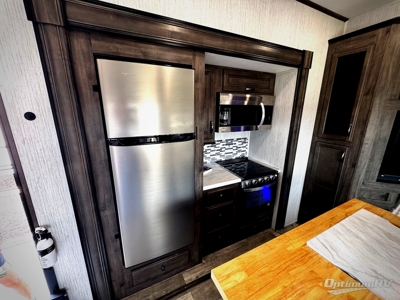 2021 Forest River Sandpiper C-Class 3440BH Photo 3