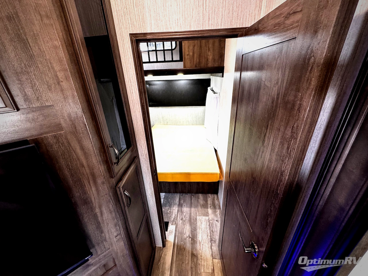 2021 Forest River Sandpiper C-Class 3440BH Photo 11