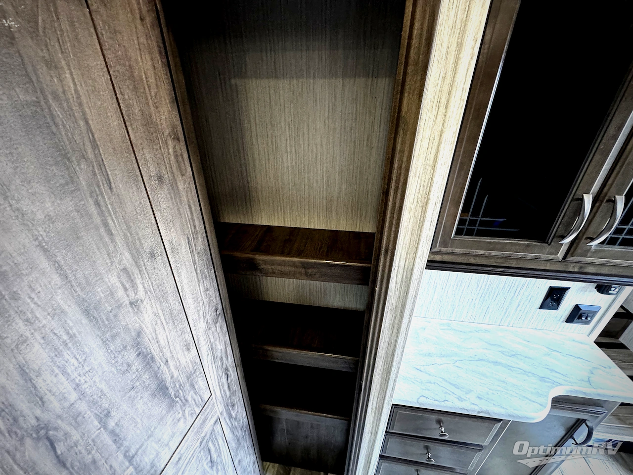 2021 Forest River Sandpiper C-Class 3440BH Photo 8