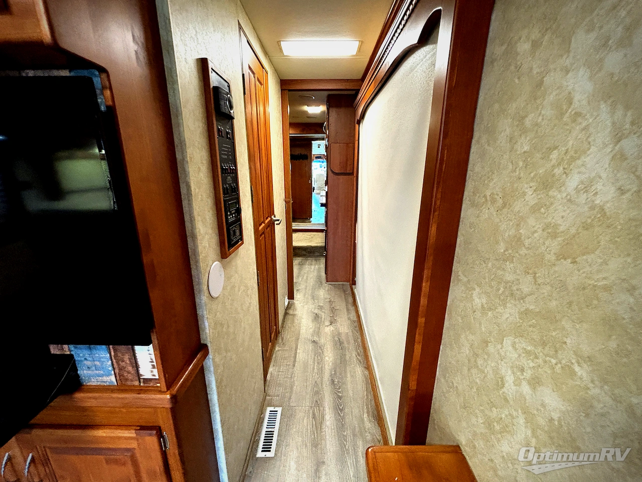2007 Holiday Rambler Ambassador 40DFT Photo 15