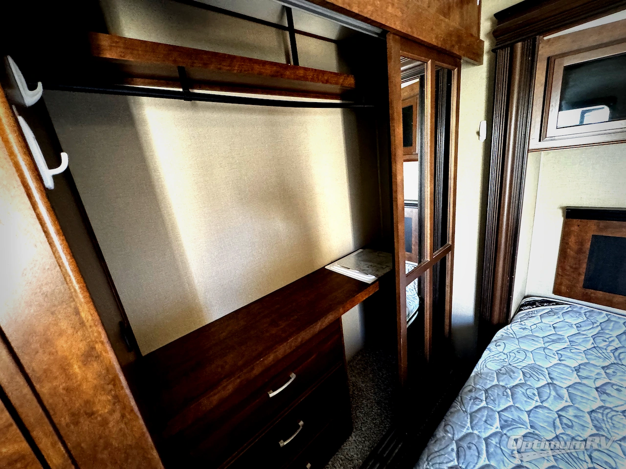 2016 Grand Design Solitude 379FL Photo 20