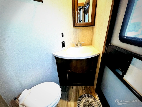 2020 Keystone Cougar 364BHL RV Photo 3