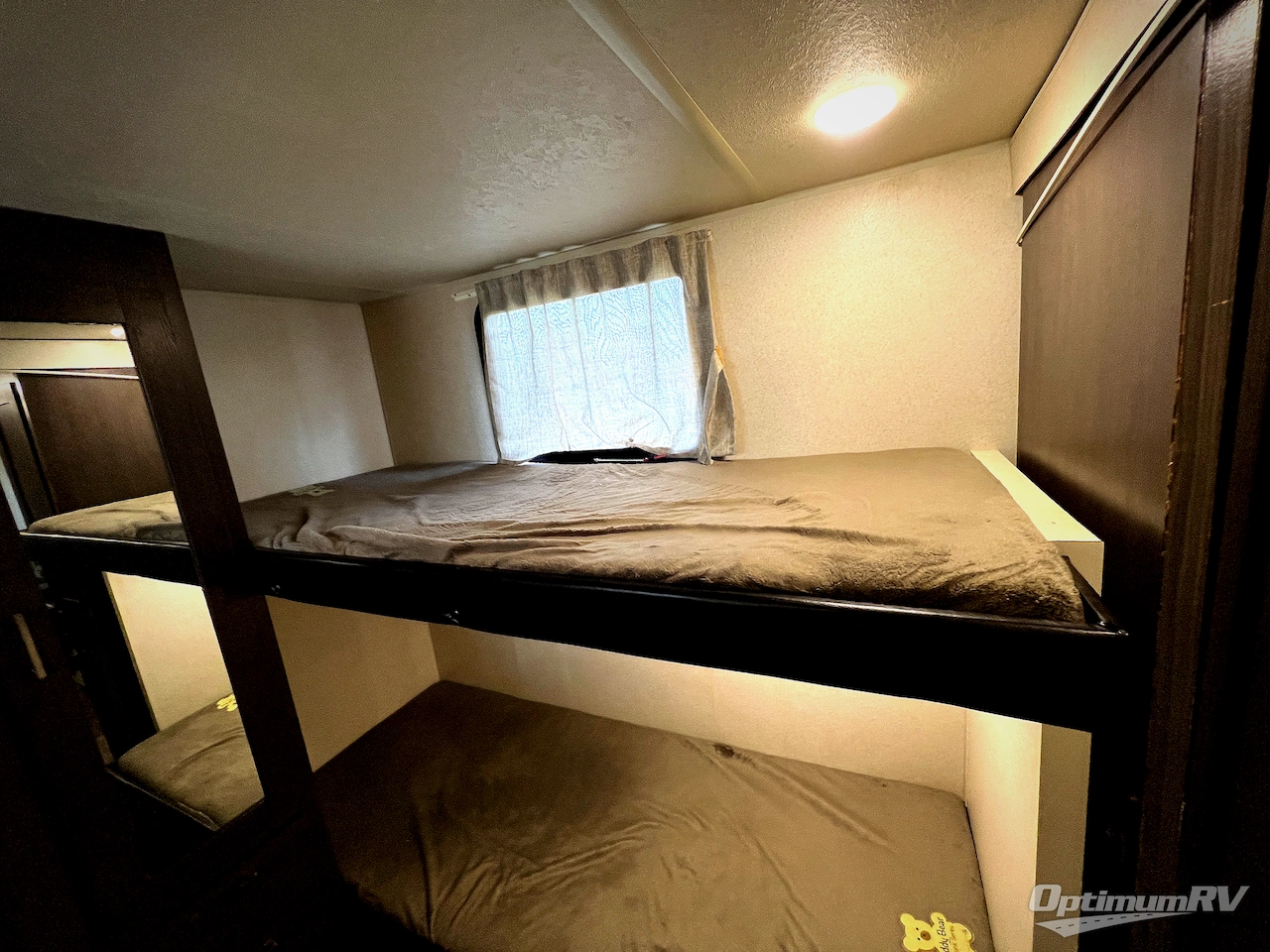 2019 Forest River Wildwood X-Lite 282QBXL Photo 13