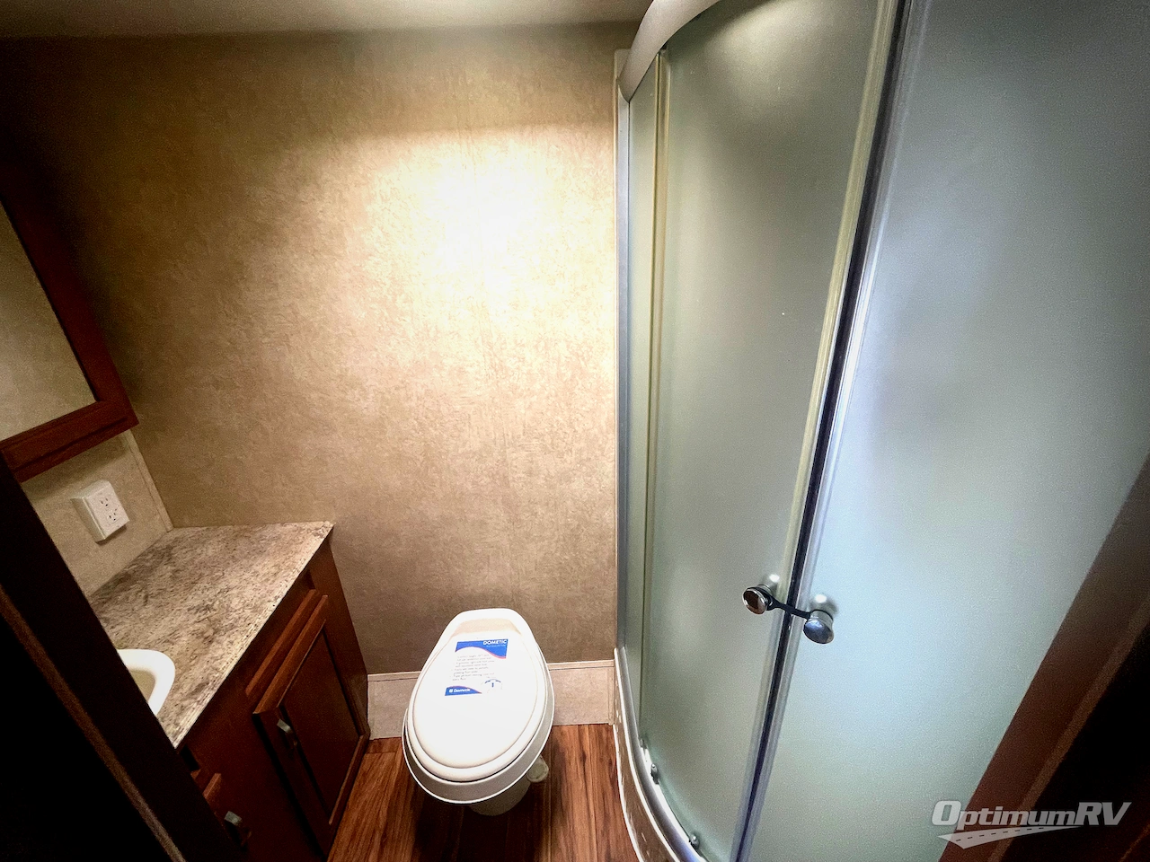 2016 Forest River Wildwood X-Lite 241QBXL Photo 14