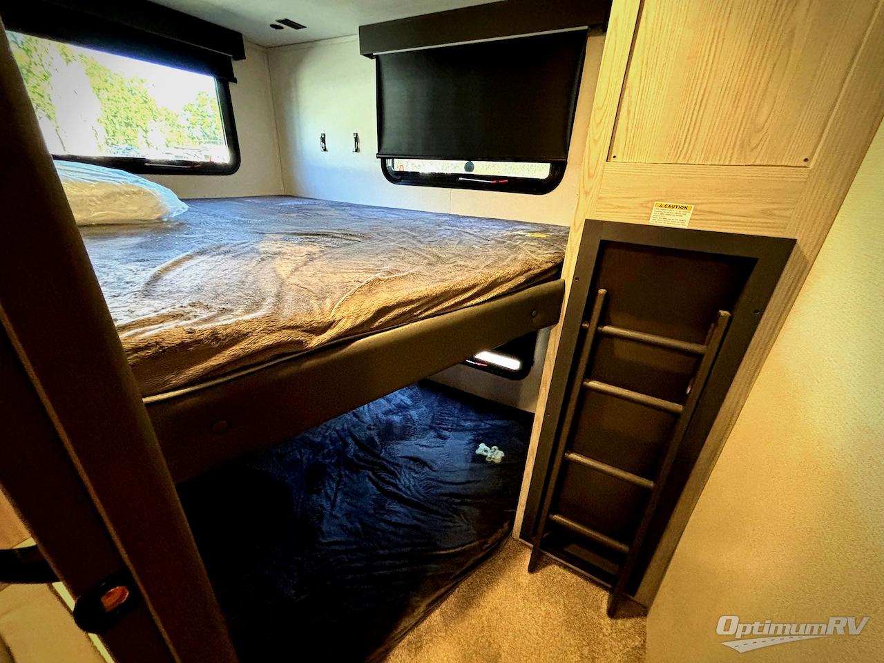 2023 Keystone Montana High Country 351BH Photo 21