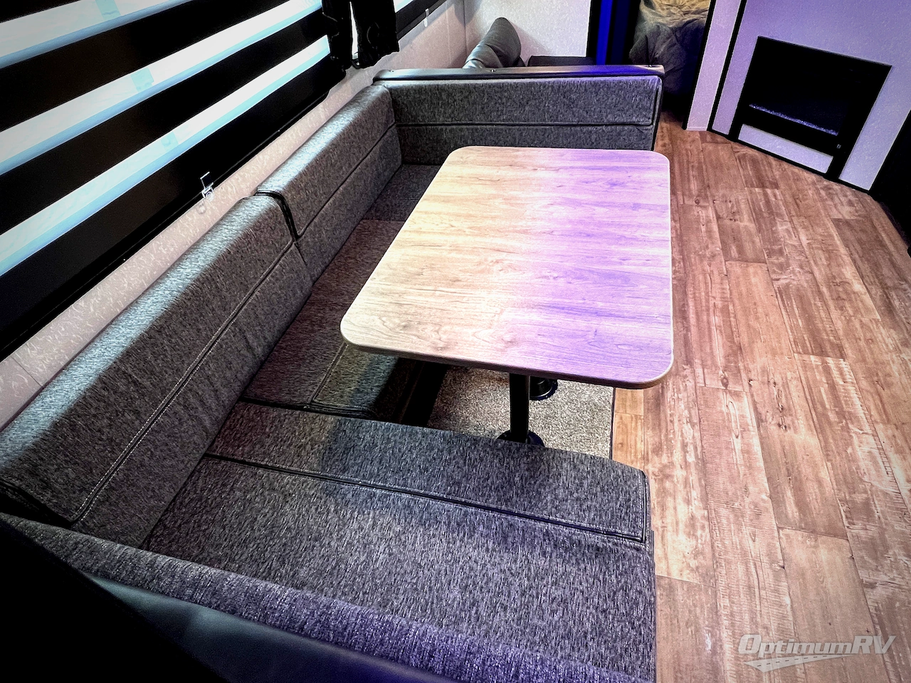 2022 Forest River Cherokee Grey Wolf 27DBH Photo 16