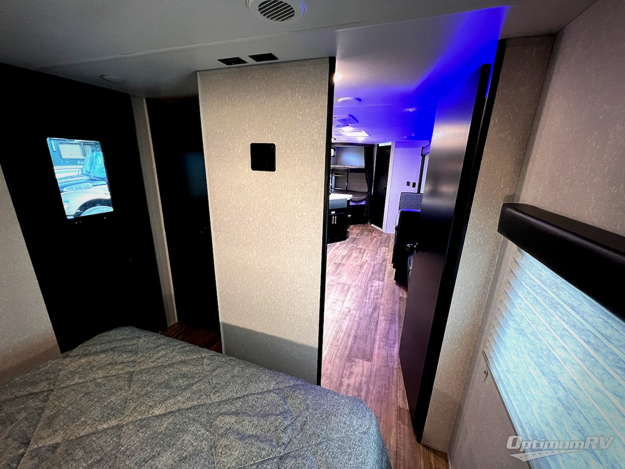 2022 Forest River Cherokee Grey Wolf 27DBH Photo 37