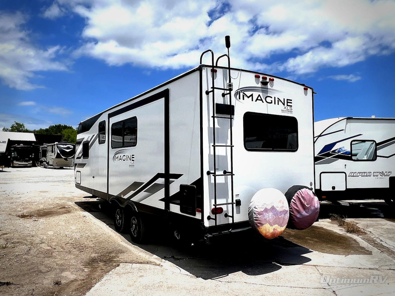 2023 Grand Design Imagine XLS 23LDE Photo 3
