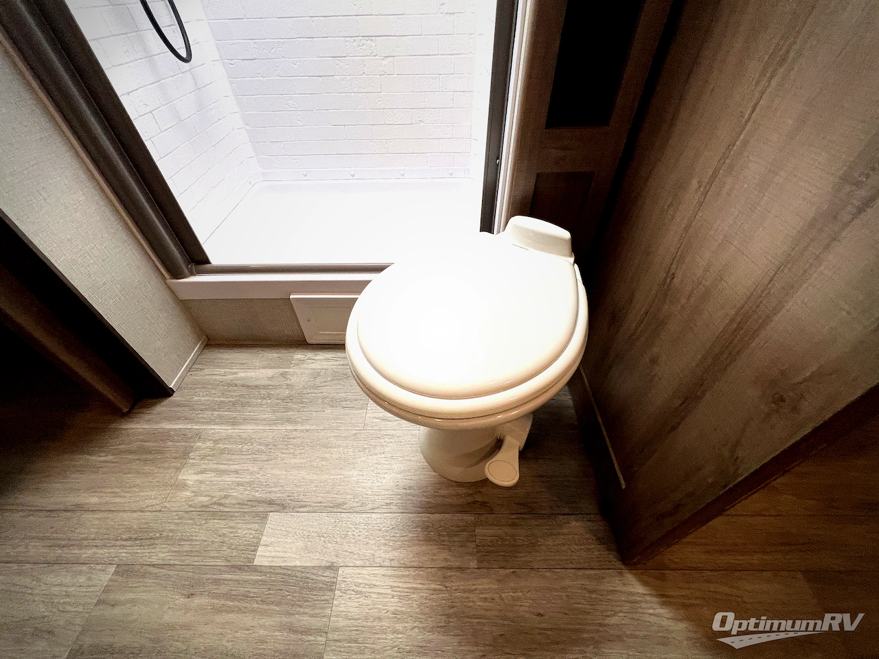 2023 Grand Design Imagine XLS 23LDE Photo 18
