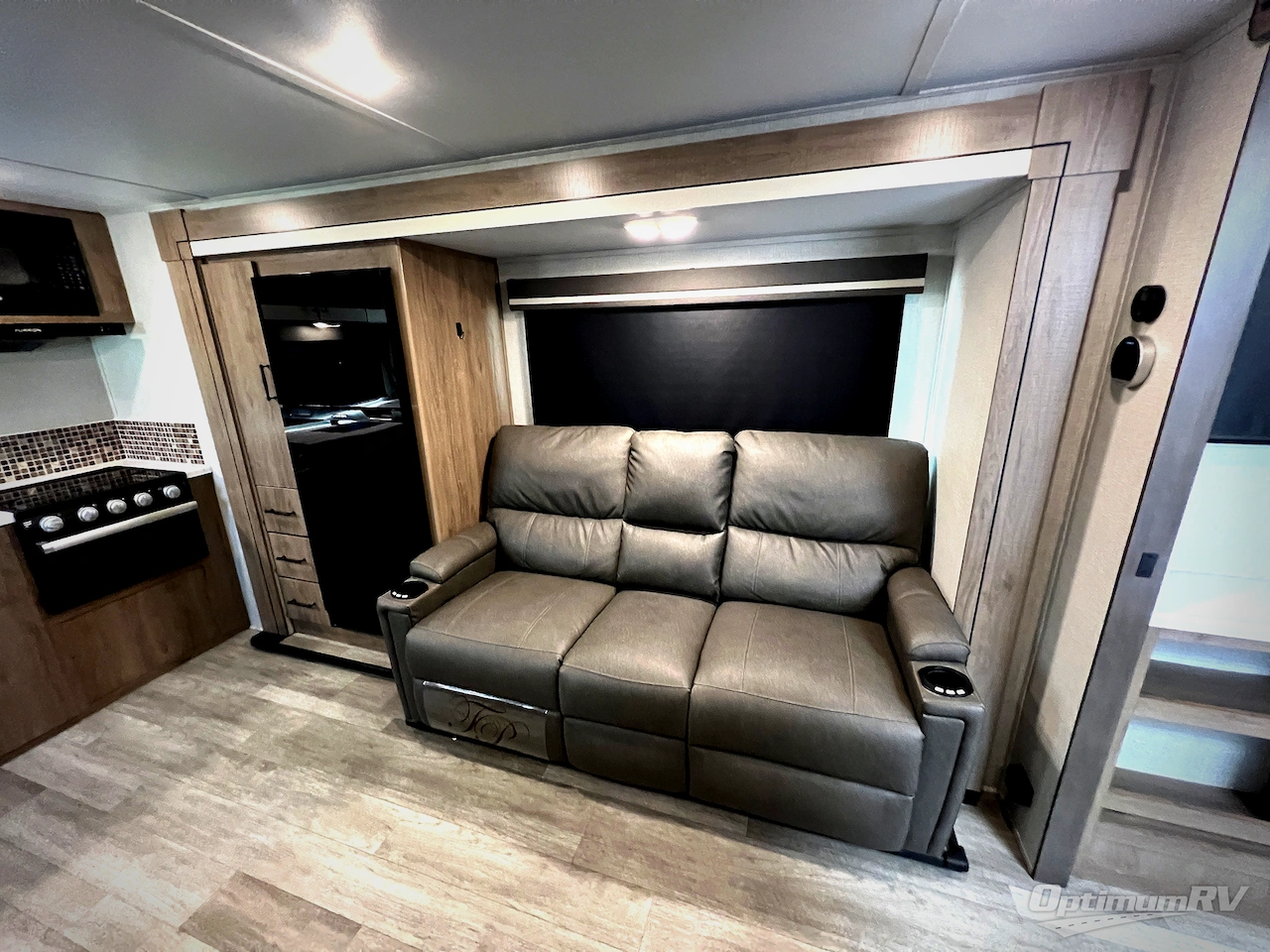 2023 Grand Design Imagine XLS 23LDE Photo 10