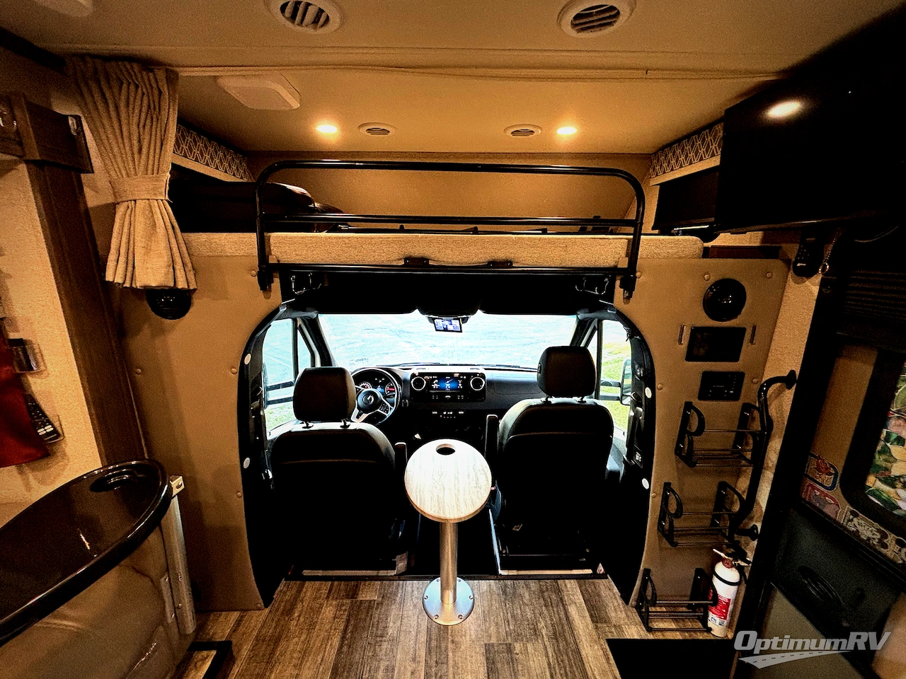 2022 Dynamax isata 3 24FW Photo 10