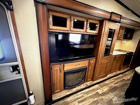 2018 Grand Design Reflection 307MKS RV Photo 4