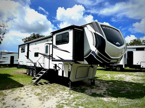 Used 2020 Keystone Montana High Country 381TH Featured Photo