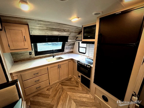 2023 Heartland Mallard 267FK RV Photo 3