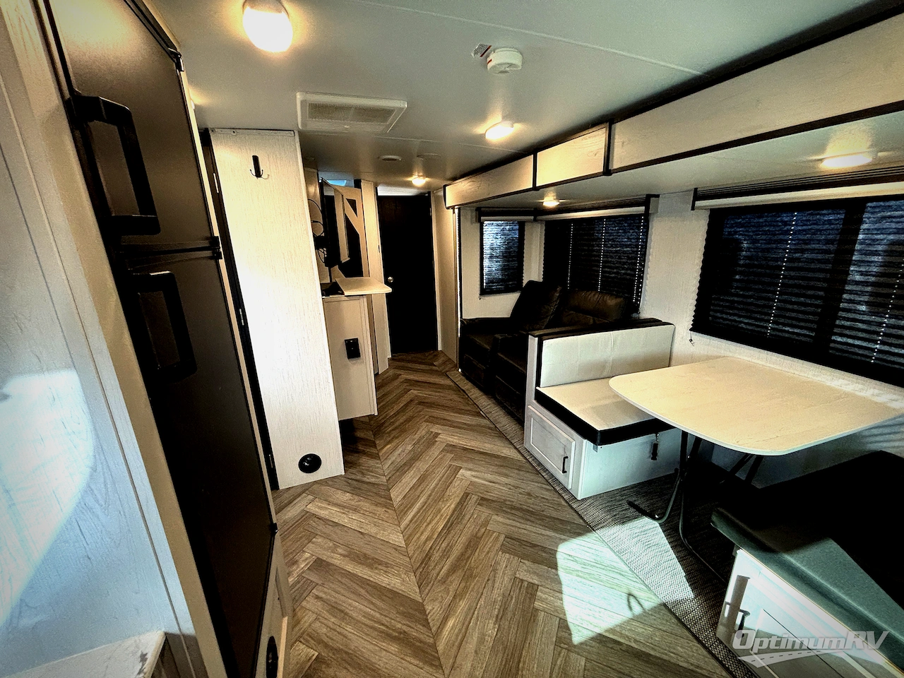 2023 Heartland Mallard 267FK Photo 4