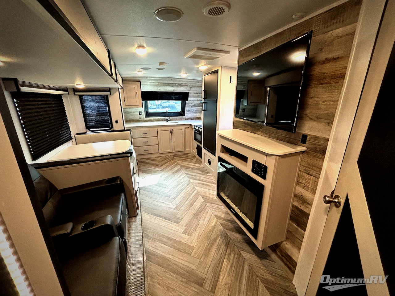 2023 Heartland Mallard 267FK Photo 14
