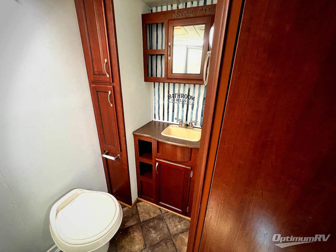 2015 EverGreen RV i-Go G220RB Photo 17