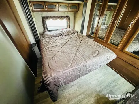 2017 Coachmen Freedom Express 276RKDS RV Photo 4