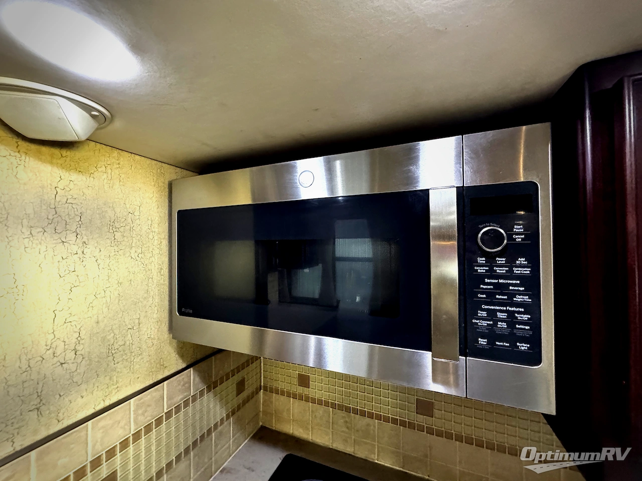 2011 American Coach American Revolution 42Q Photo 12