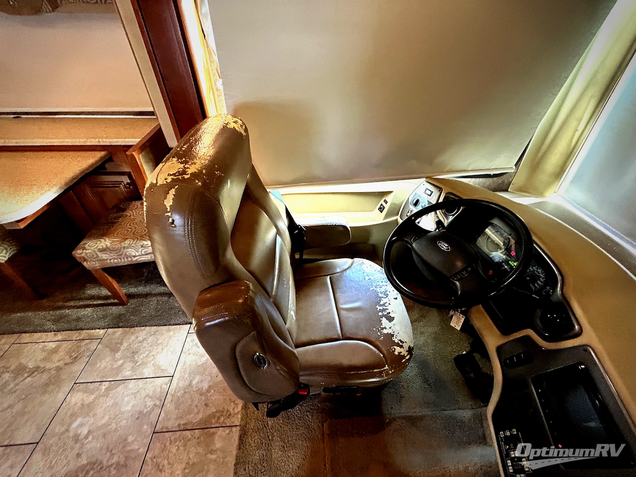 2014 Tiffin Allegro 36 LA Photo 5