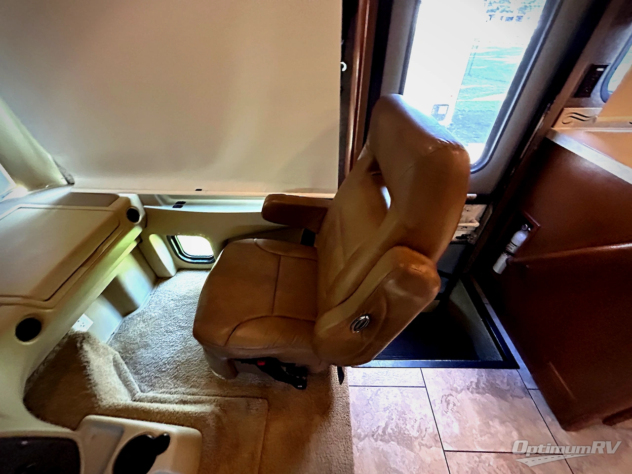 2014 Tiffin Allegro 36 LA Photo 7