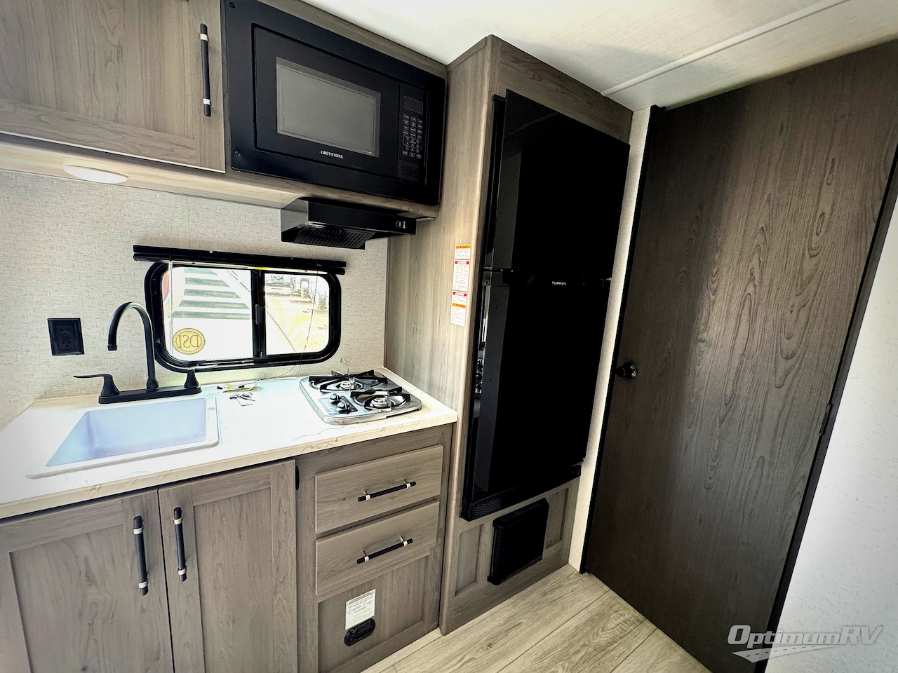 2025 Keystone Hideout Sport Single Axle 176BH Photo 6