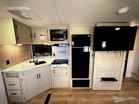 2026 Shasta i-5 Edition 533BH RV Photo 2
