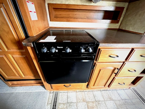 2009 CrossRoads Cruiser CF30SK RV Photo 3