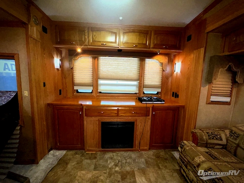 2008 DRV Luxury Suites Elite Suites 36RE3 RV Photo 4
