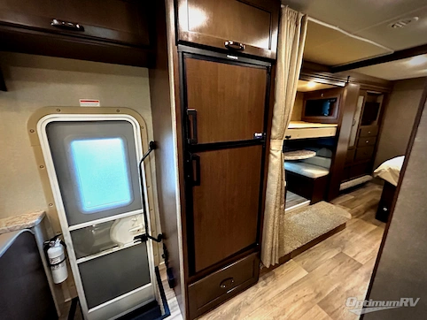 2020 Thor FREEDOM ELITE 30FE RV Photo 4