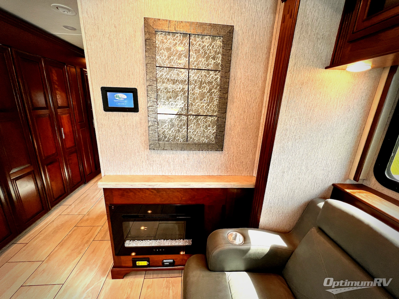 2021 Forest River Berkshire XLT 45CA Photo 10