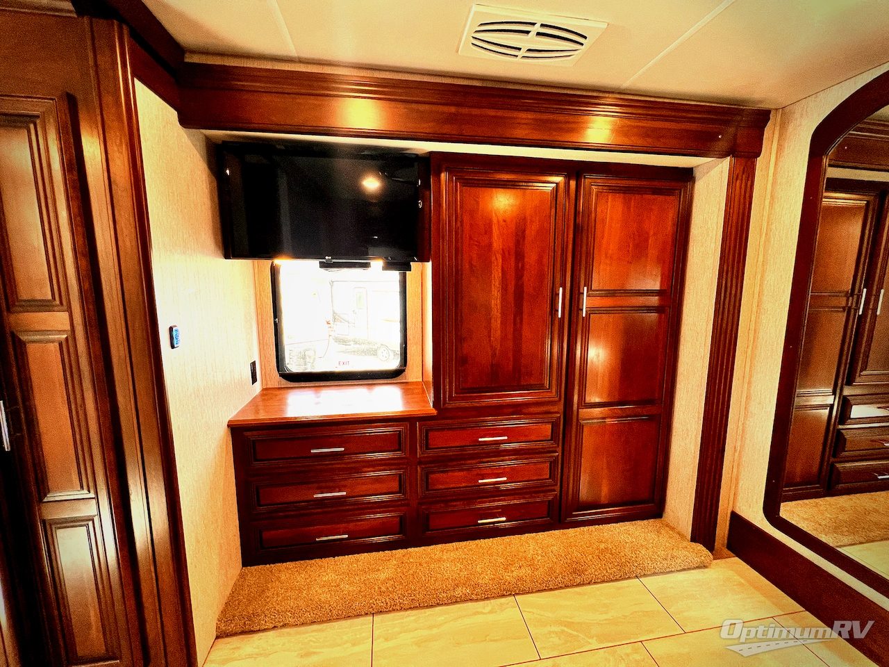 2021 Forest River Berkshire XLT 45CA Photo 25